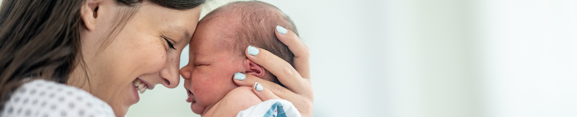https://www.healthychildren.org/SiteCollectionImage-Homepage-Banners/why_your-newborn_needs_a_vitamin_K_shot.jpg