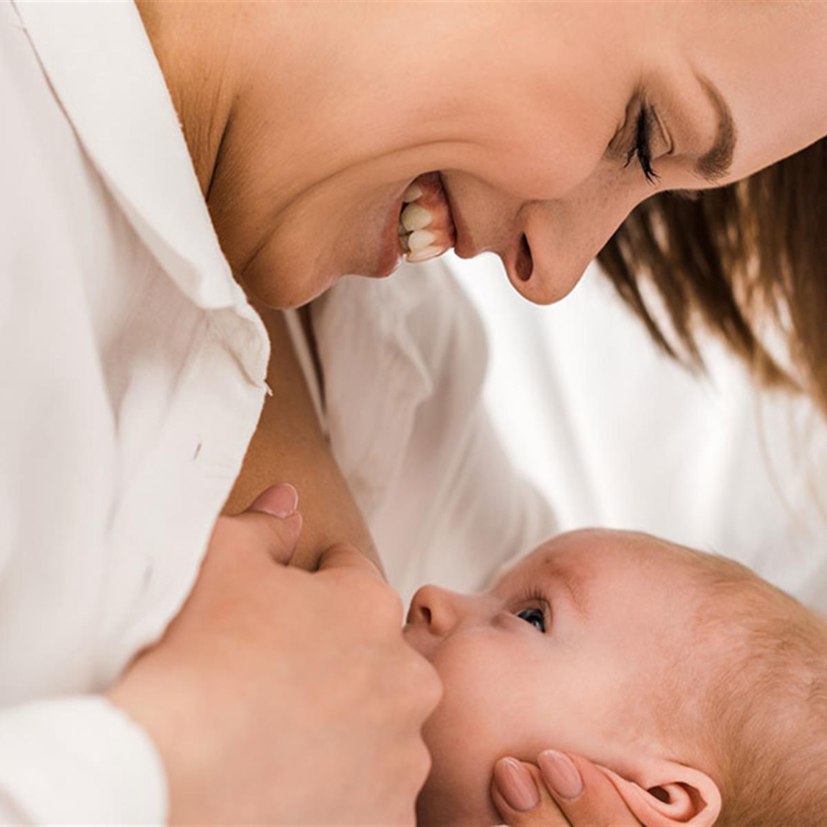 Ensuring Proper Latch On While Breastfeeding 