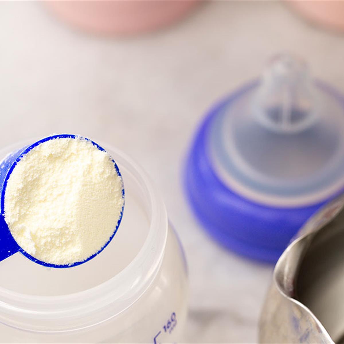 How to Safely Prepare Baby Formula With Water - HealthyChildren.org