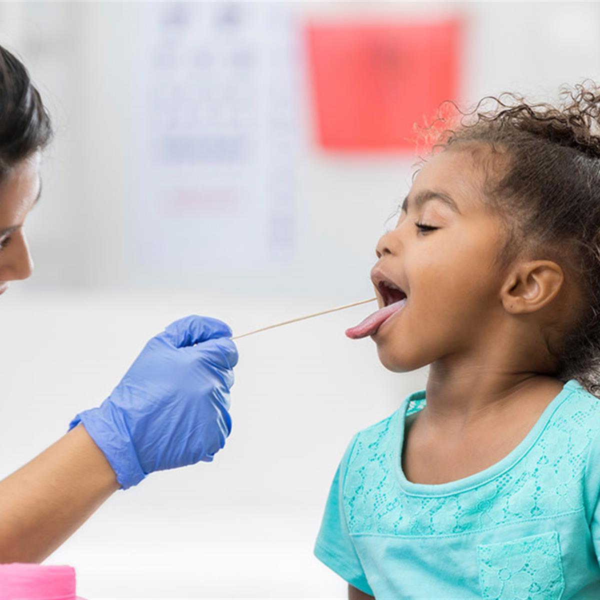 Why Most Sore Throats, Coughs & Runny Noses Don’t Need Antibiotics