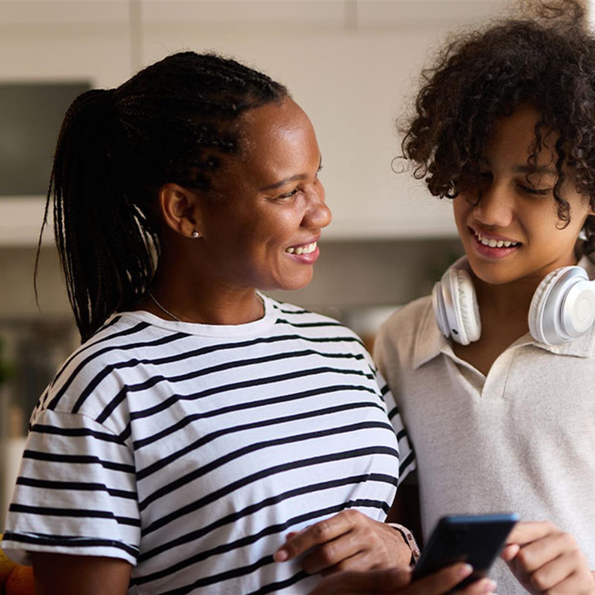 Kids & Tech: 12 Tips for Parents in the Digital Age - HealthyChildren.org