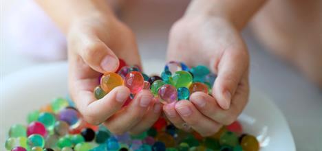 https://www.healthychildren.org/SiteCollectionImagesArticleImages/water-beads-harmful.jpg?RenditionID=3